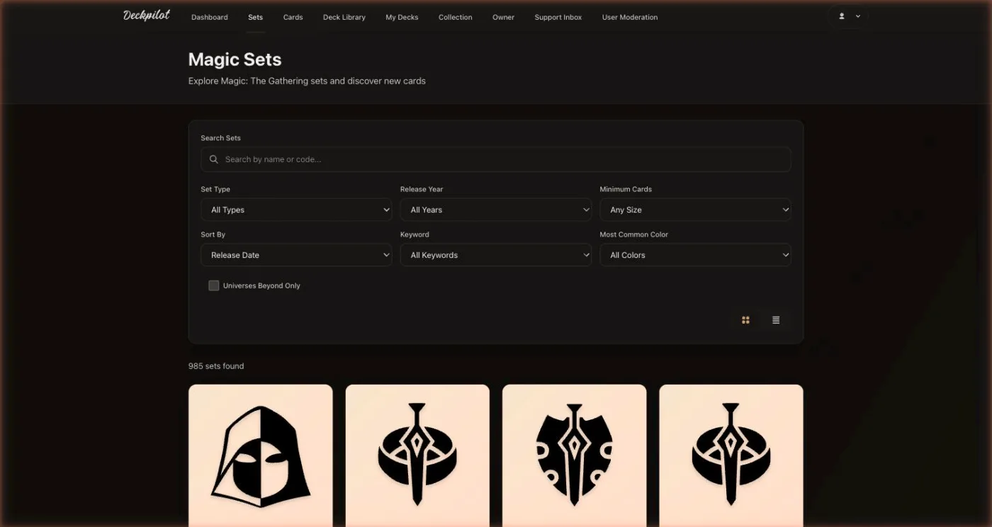 Deckpilot setbrowser met filters op type, jaar en kleur, 985 sets gevonden